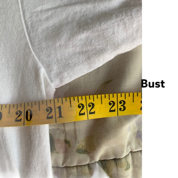 5/$20 Vintage tourist Jamaica tee shirt top shortsleeve M white and black - Picture 6 of 8